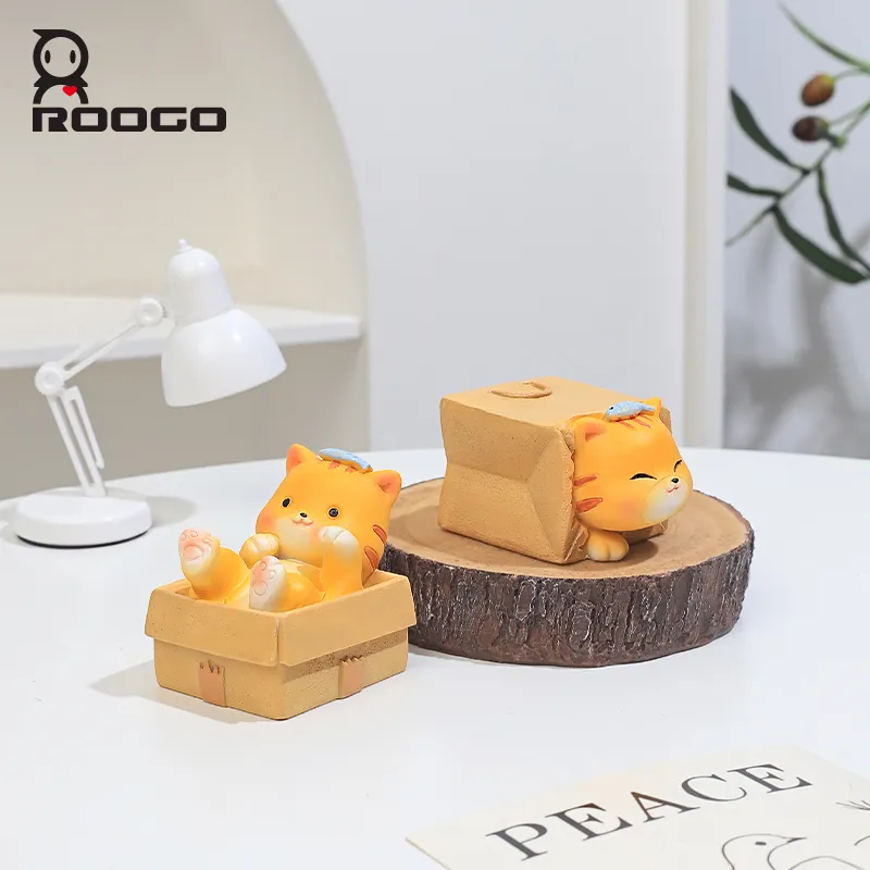 1 PC Cat Resin Ornament Figure Gift Home Car Decoration Birthday Party Supplies 2023 New