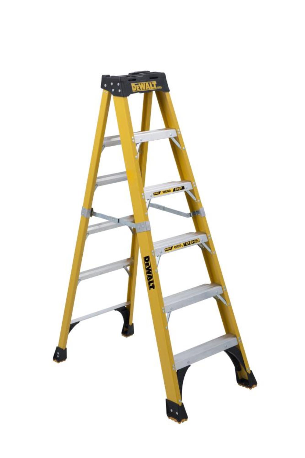 6' Fiberglass Stepladder