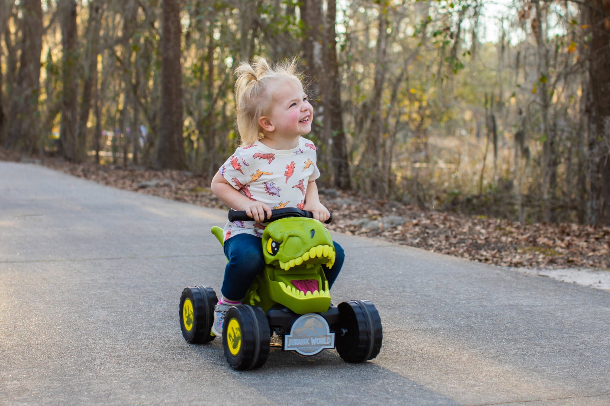 Jurassic World 6V T-Rex Quad with Interactive Play Features