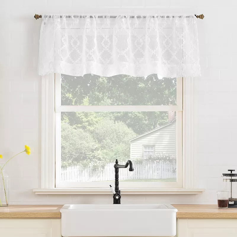 No. 918 Tina Geometric Clipped Jacquard Semi-Sheer Rod Pocket Curtain Valance