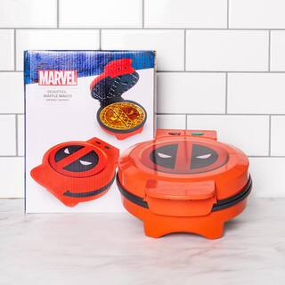 Uncanny Brands 900-Watt Marvel's Deadpool Round Red American Waffle Maker WM1-MVX-DPL