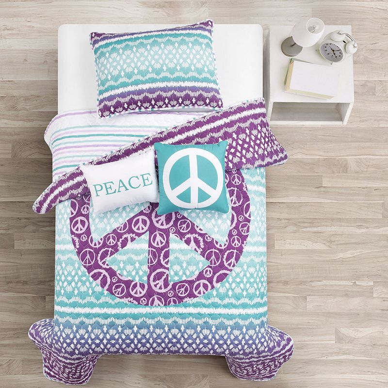 Lush Decor Peace Ombre Quilt Set with Shams and Decorative Pillows