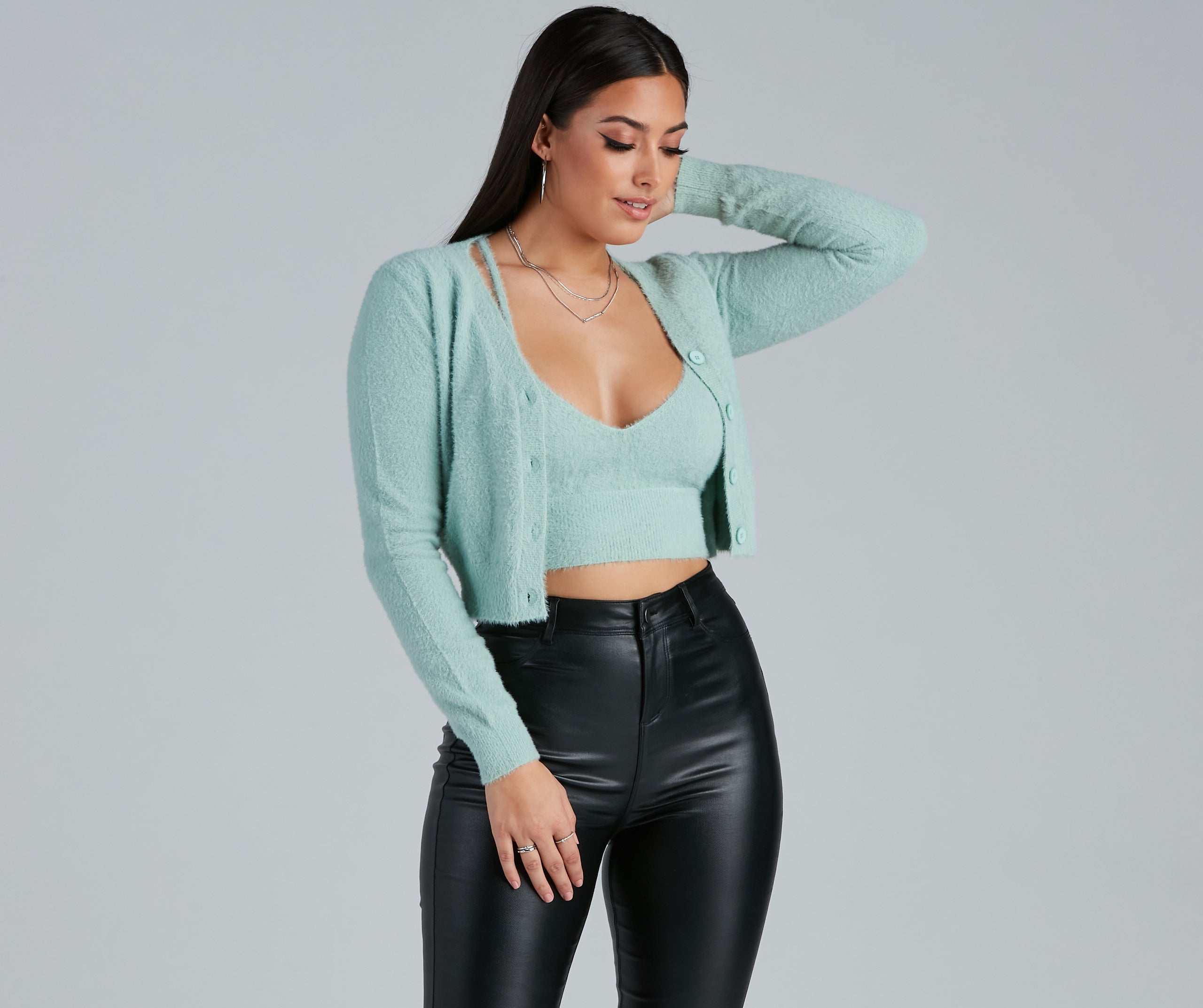 Chic Trendsetter Cropped Cardigan