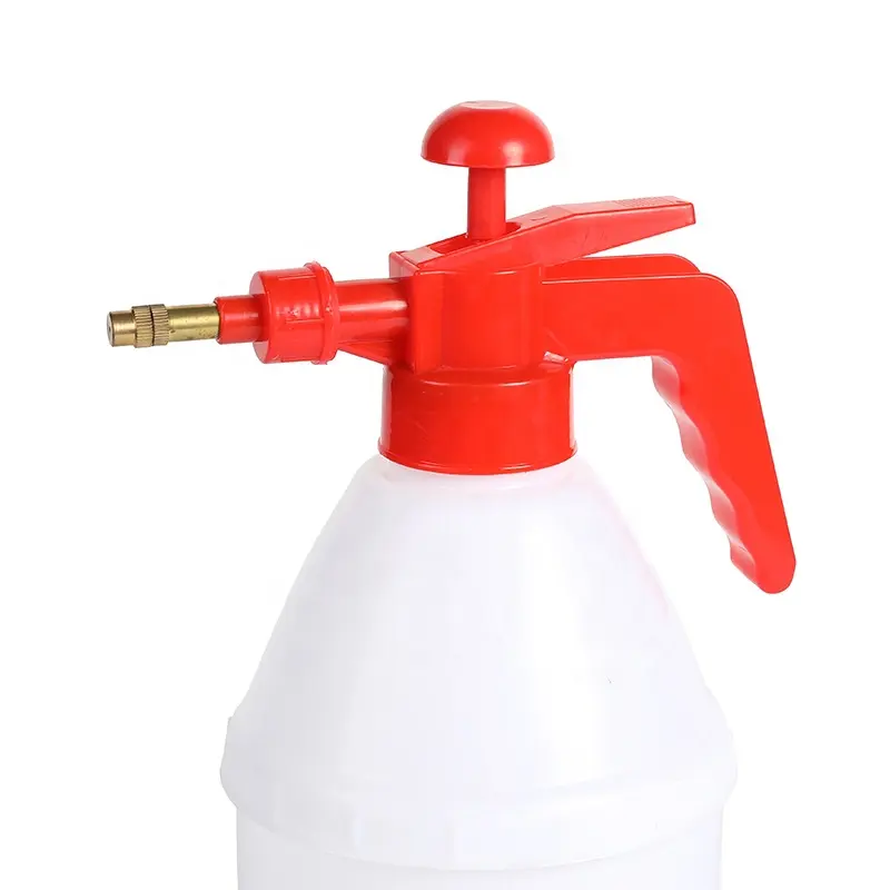 1.5L Hand Pressure Sprayer Brass Nozzle Chemical Garden Spray Bottle Fertilizers Air Pressure Mist Sprayer