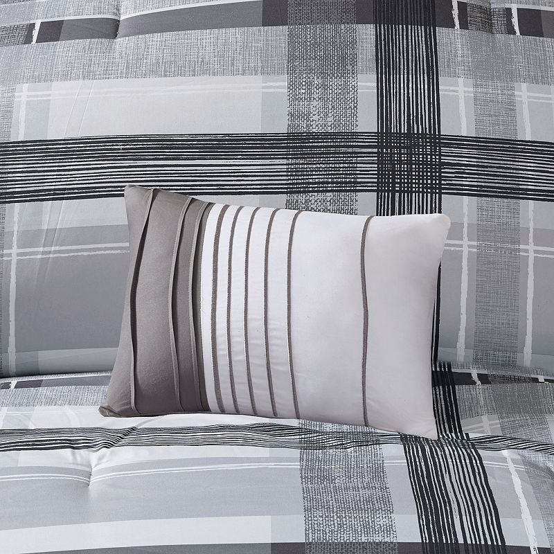 Intelligent Design Jax Plaid Comforter Set with Throw Pillows