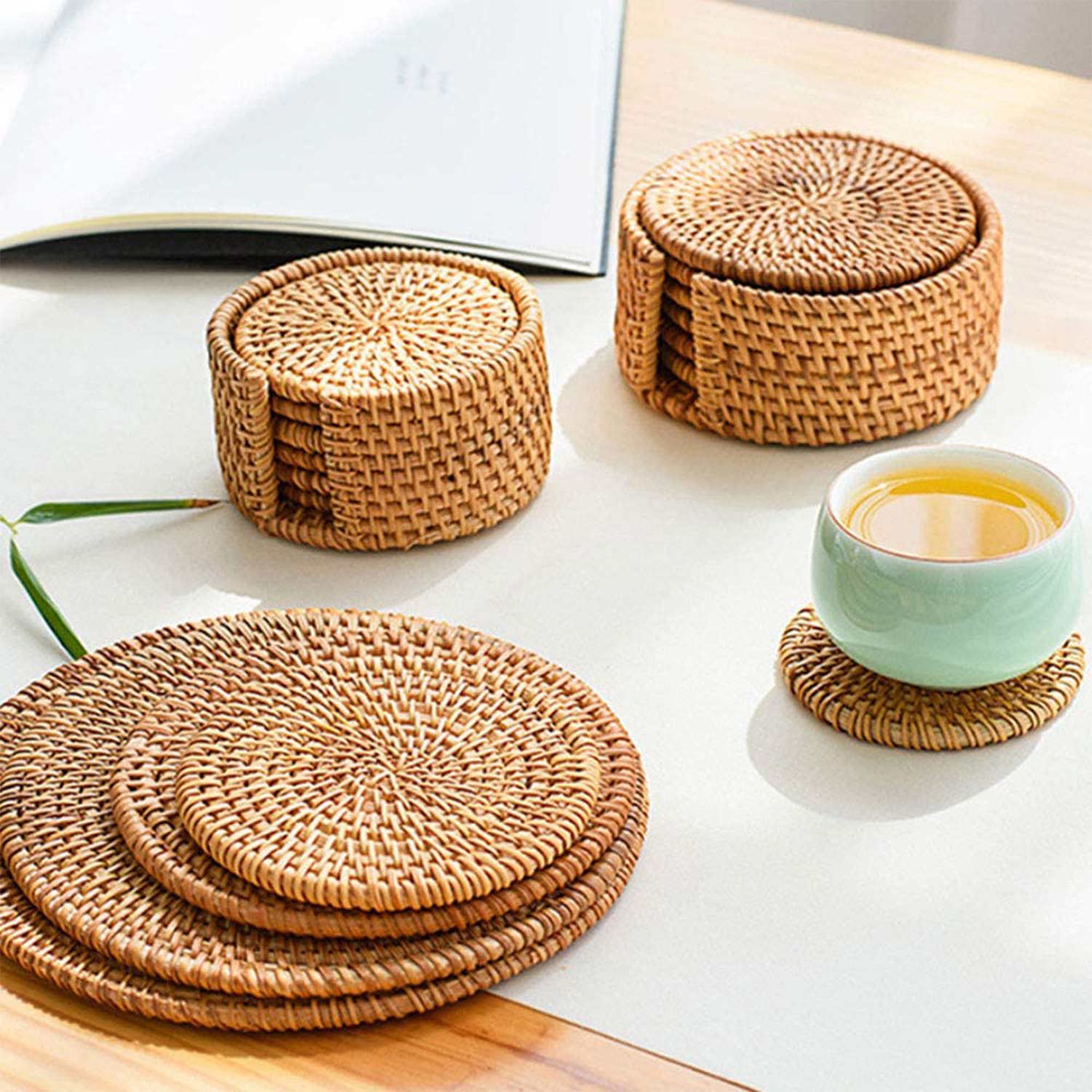 Eneocare Handmade Natural Rattan Coasters for Drinks， Wicker Boho Coasters， Woven Coasters for Drinks | Heat Resistant Reusable Saucers， Round Straw Trivet for Teacup， Set of 6 with Holder