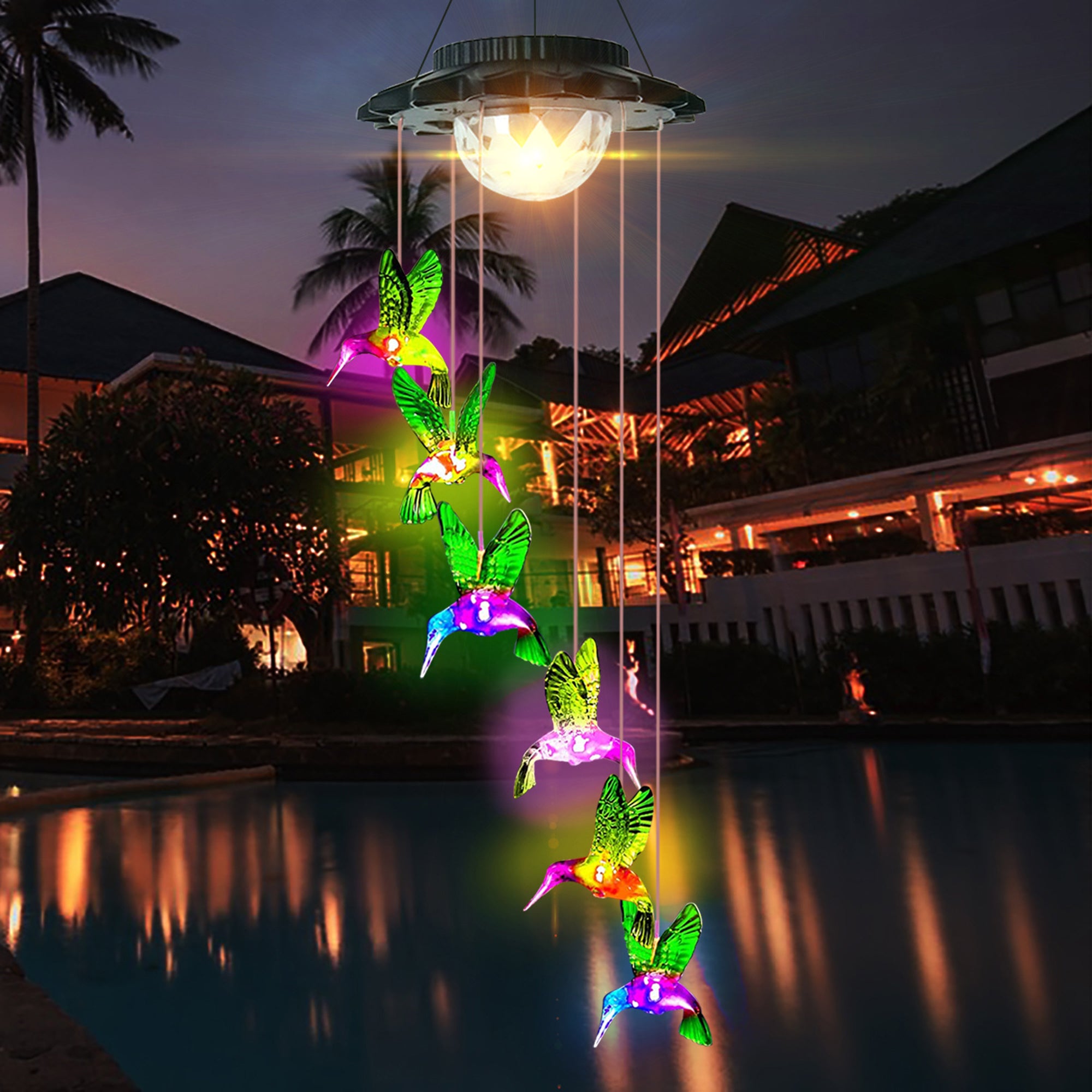 LED Wind Chime A Delightful Hummingbird-Themed LED Wind Chime， Solar-Powered and Waterproof (IP65)， Designed to Enhance the Aesthetic Appeal of Courtyards and Windows