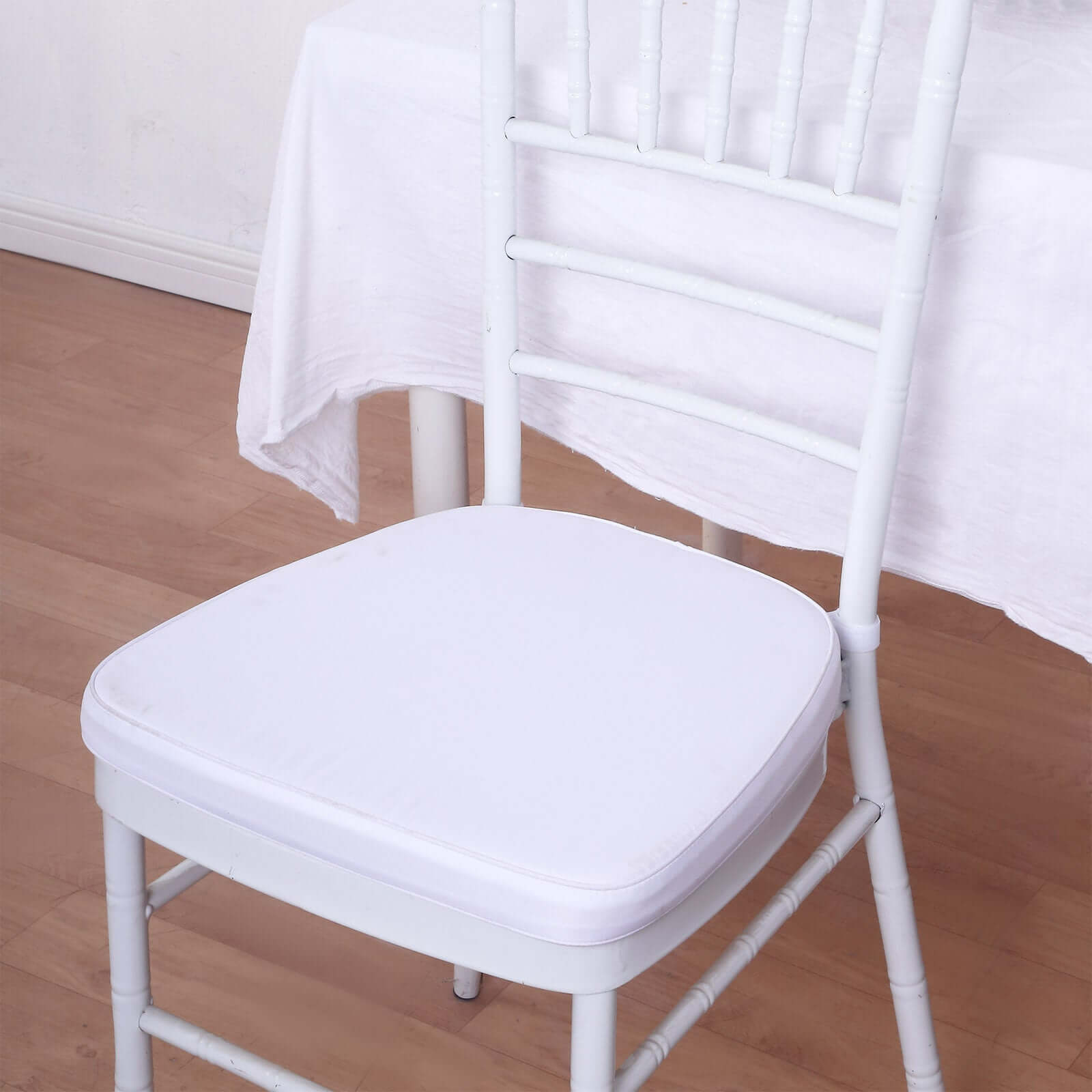 White Chiavari Chair Pad, Memory Foam Seat Cushion With Ties and Removable Cover 1.5