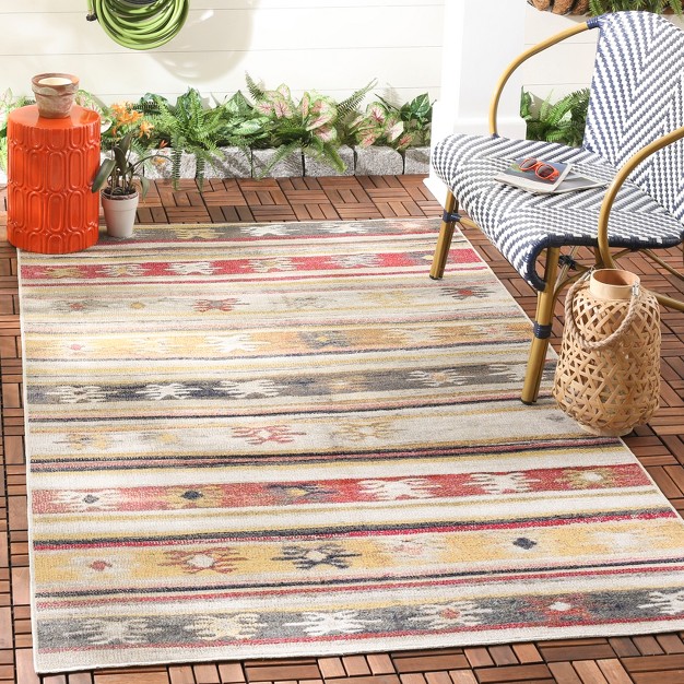 Montage Mtg238 Power Loomed Indoor outdoor Area Rug Safavieh