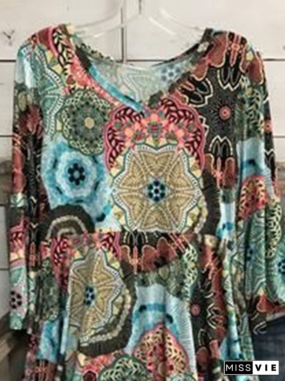 Vintage Multicolor Plus Size Long Sleeve V Neck Statement Geometric Printed Casual Tops