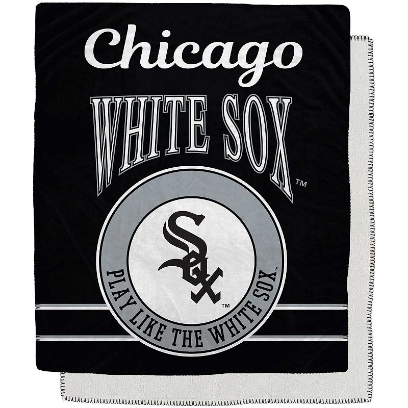 Chicago White Sox 50 x 60 Retro Emblem Flannel Fleece Sherpa Blanket