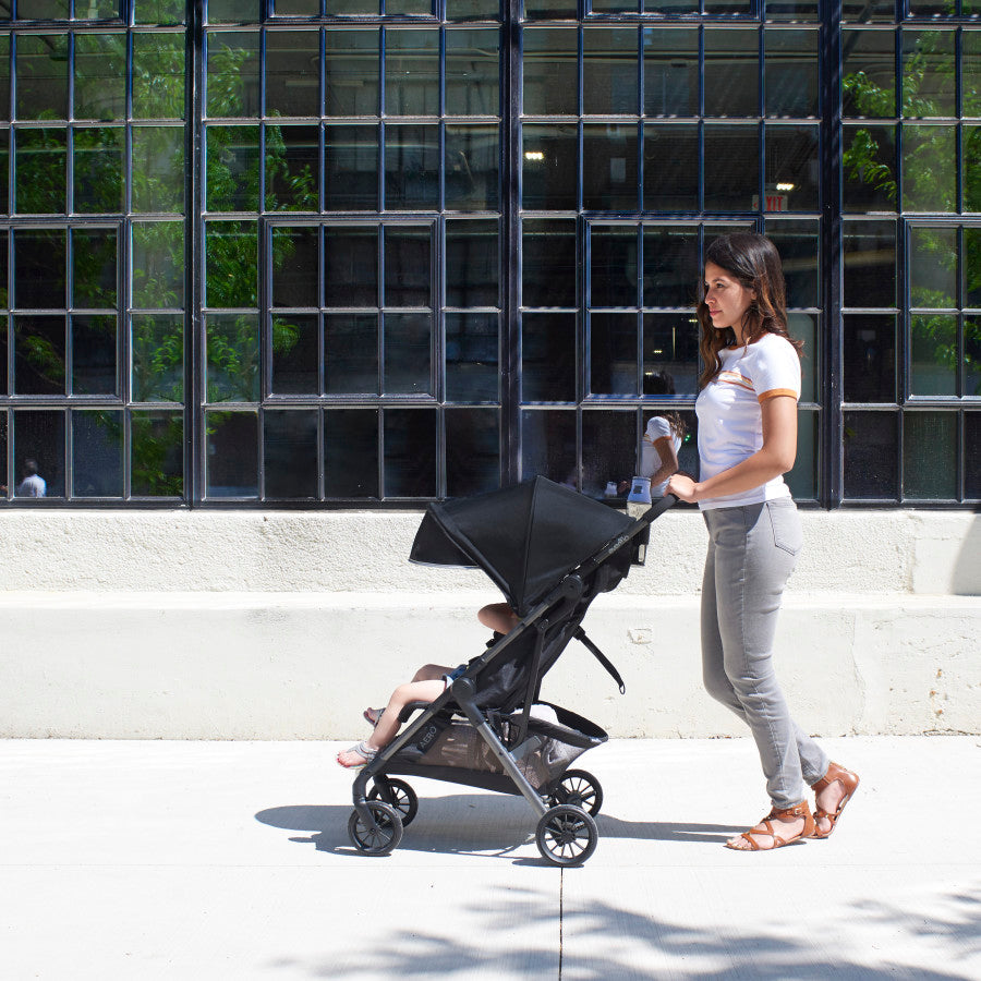 Aero Ultra Lightweight Stroller