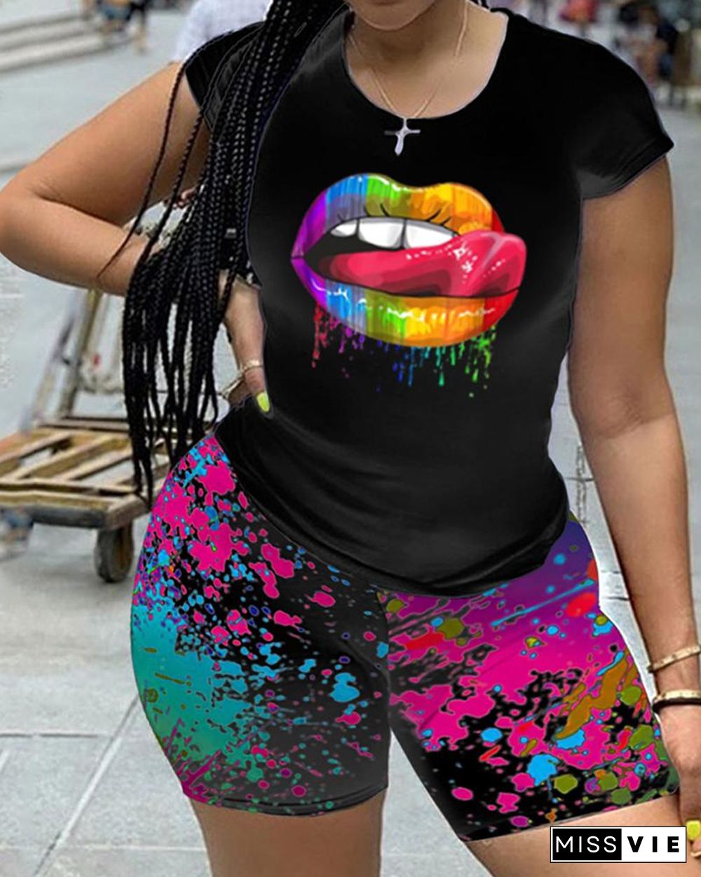 Plus Size Lip Splash Ink Print T-shirt & Shorts Set