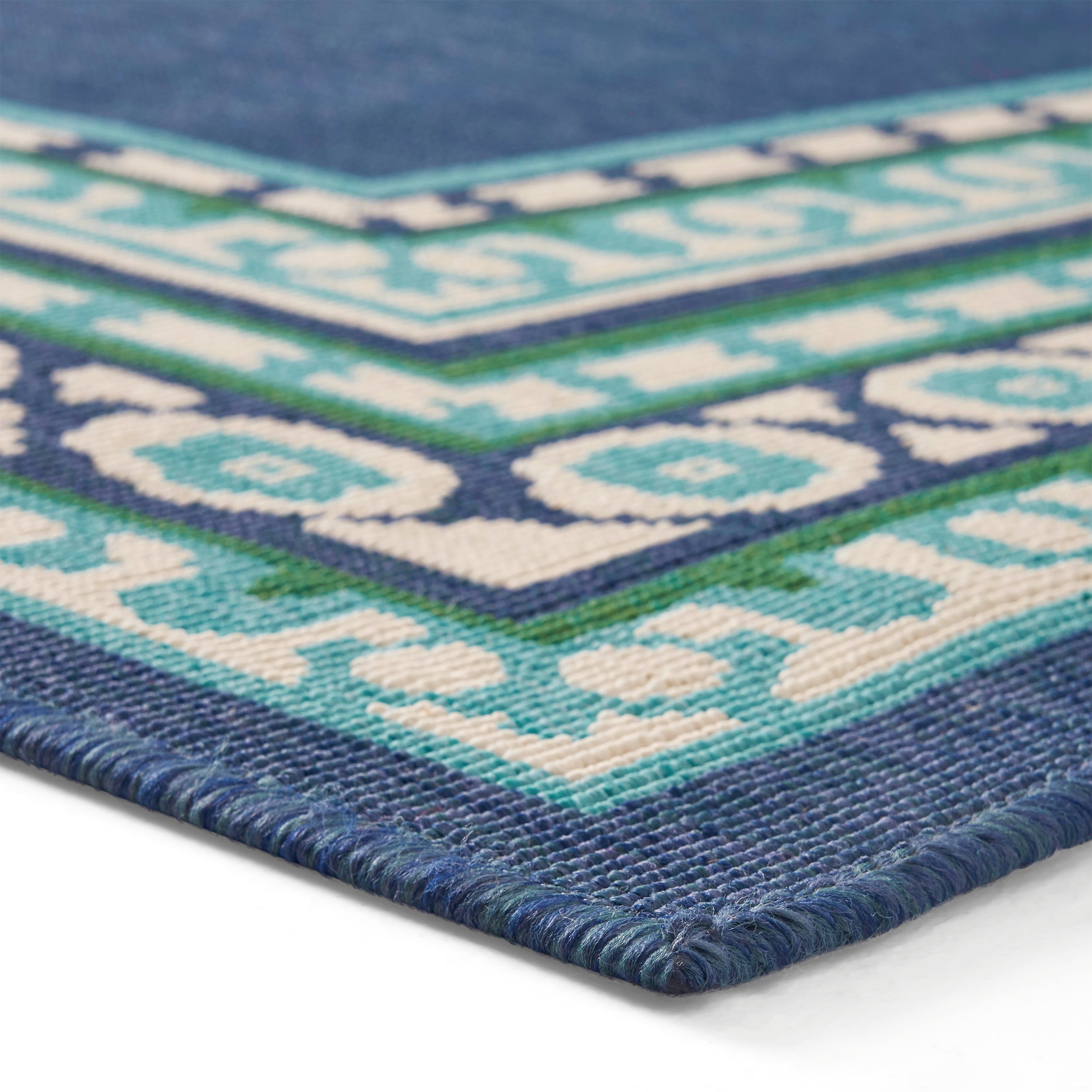 Darleen Outdoor Border Area Rug