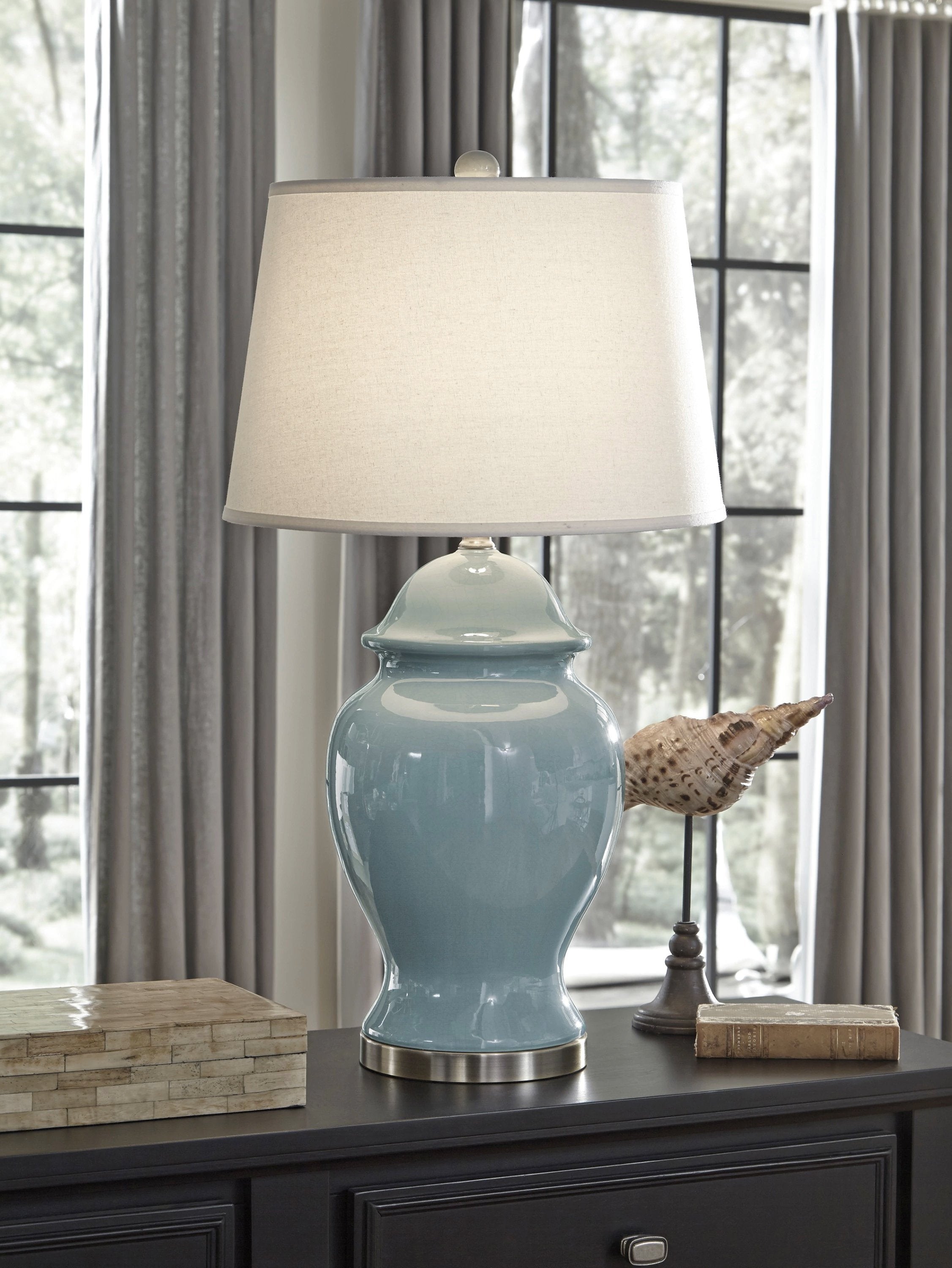 DARENA BLUE CERAMIC LAMP