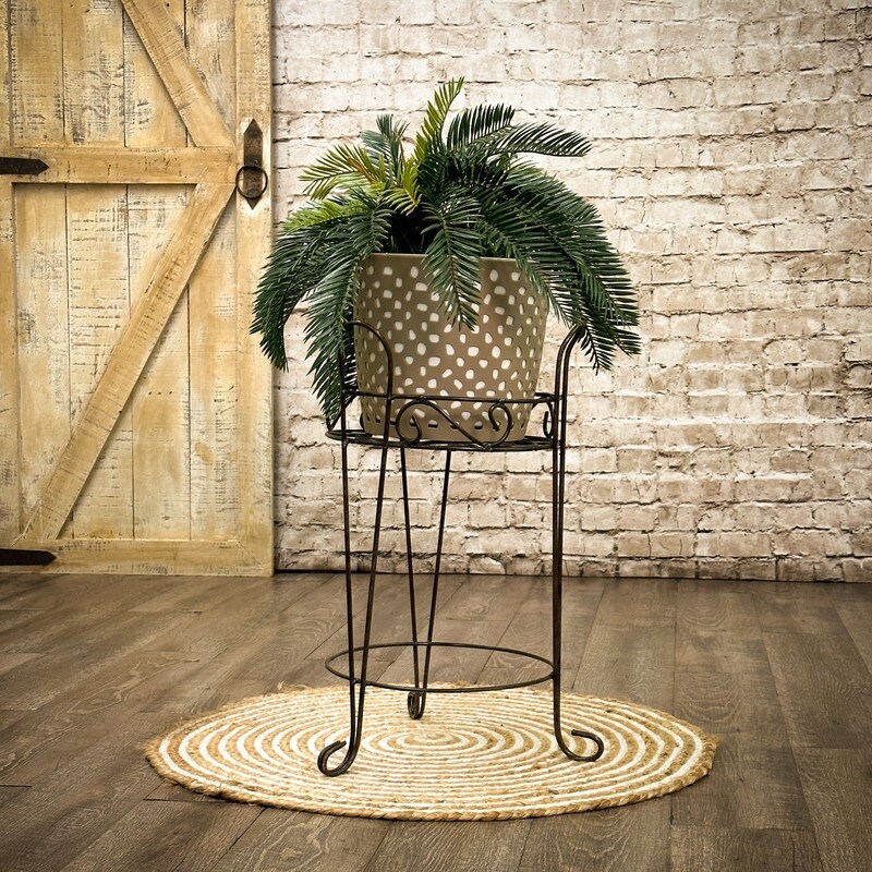 Rustic Arrow Wrought Iron Tall Pot Stand