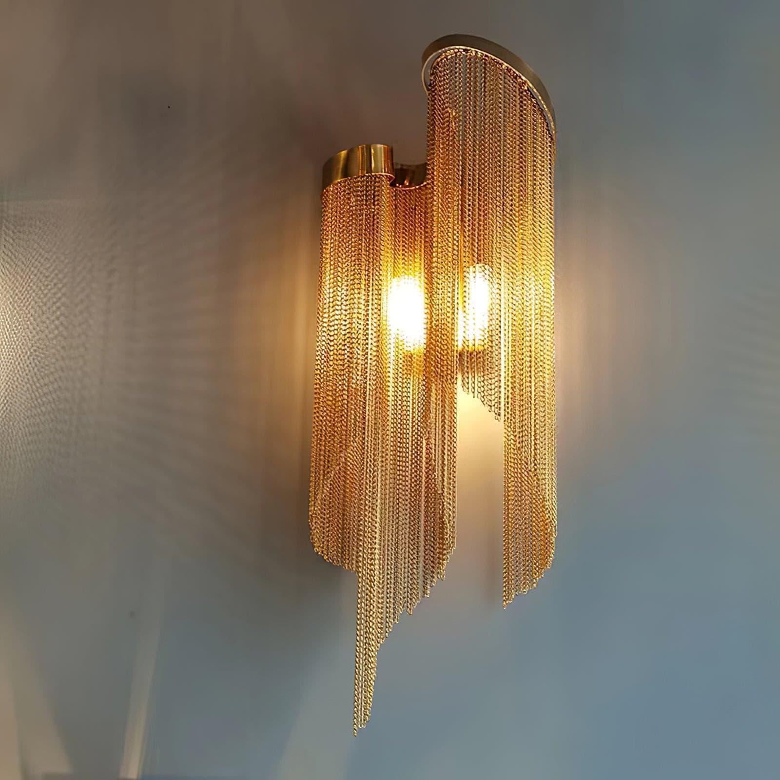 Chain Tassel Wall Lamp