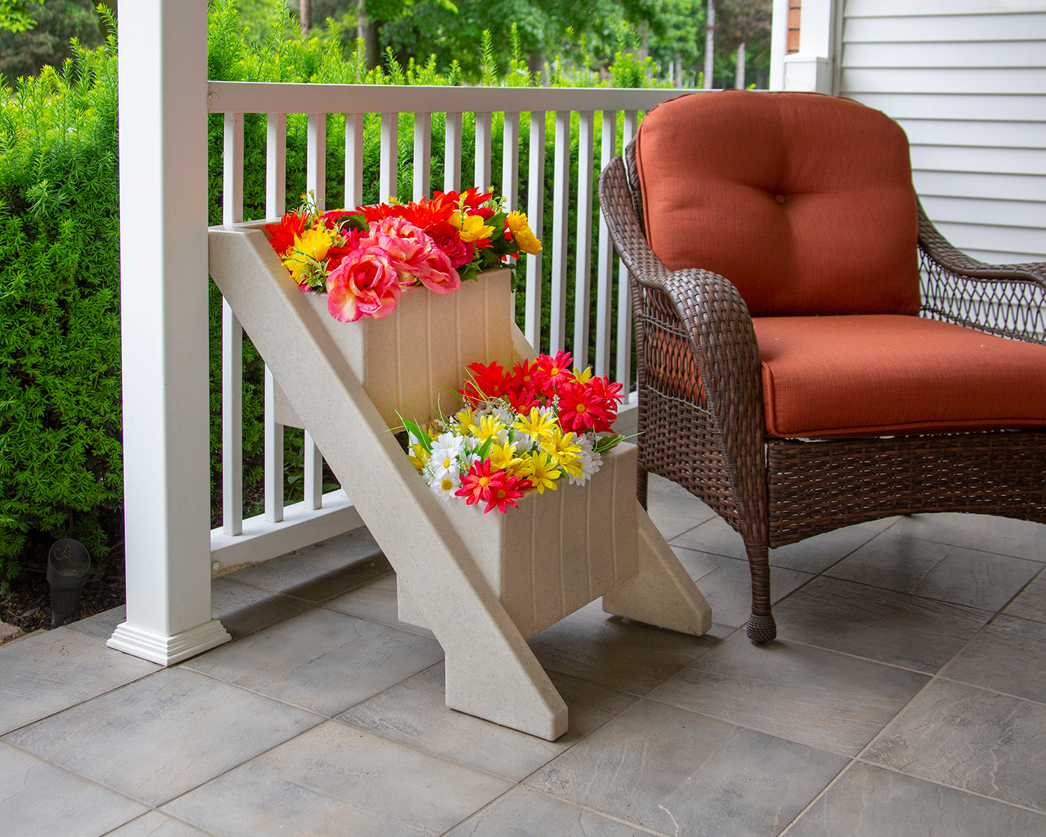 Angled Garden Bed - Sandstone