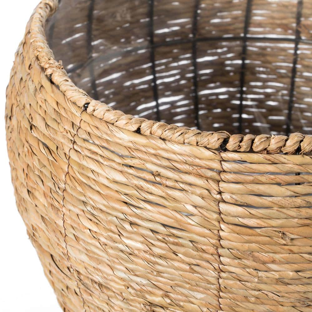 Vintiquewise Large Woven Cattail Leaf Round Flower Pot Planter Basket with Leak-Proof Plastic Lining QI003832.L