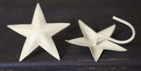 Aged Star Shower Hooks - Cream