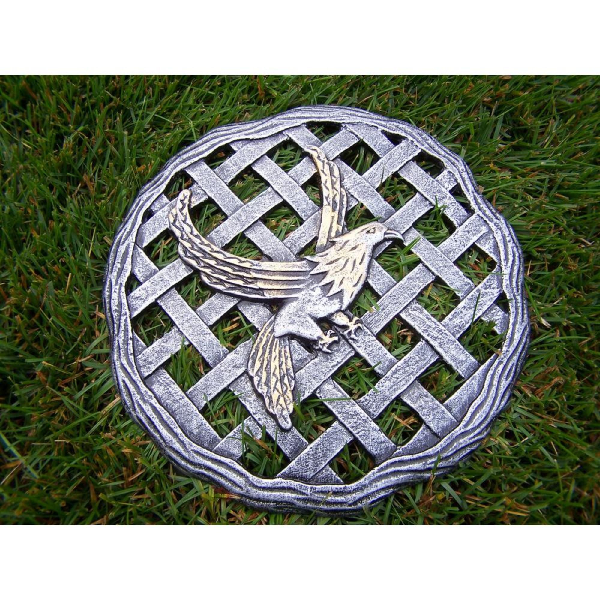 12" Aluminum Round Eagle Shaped Stepping Stone