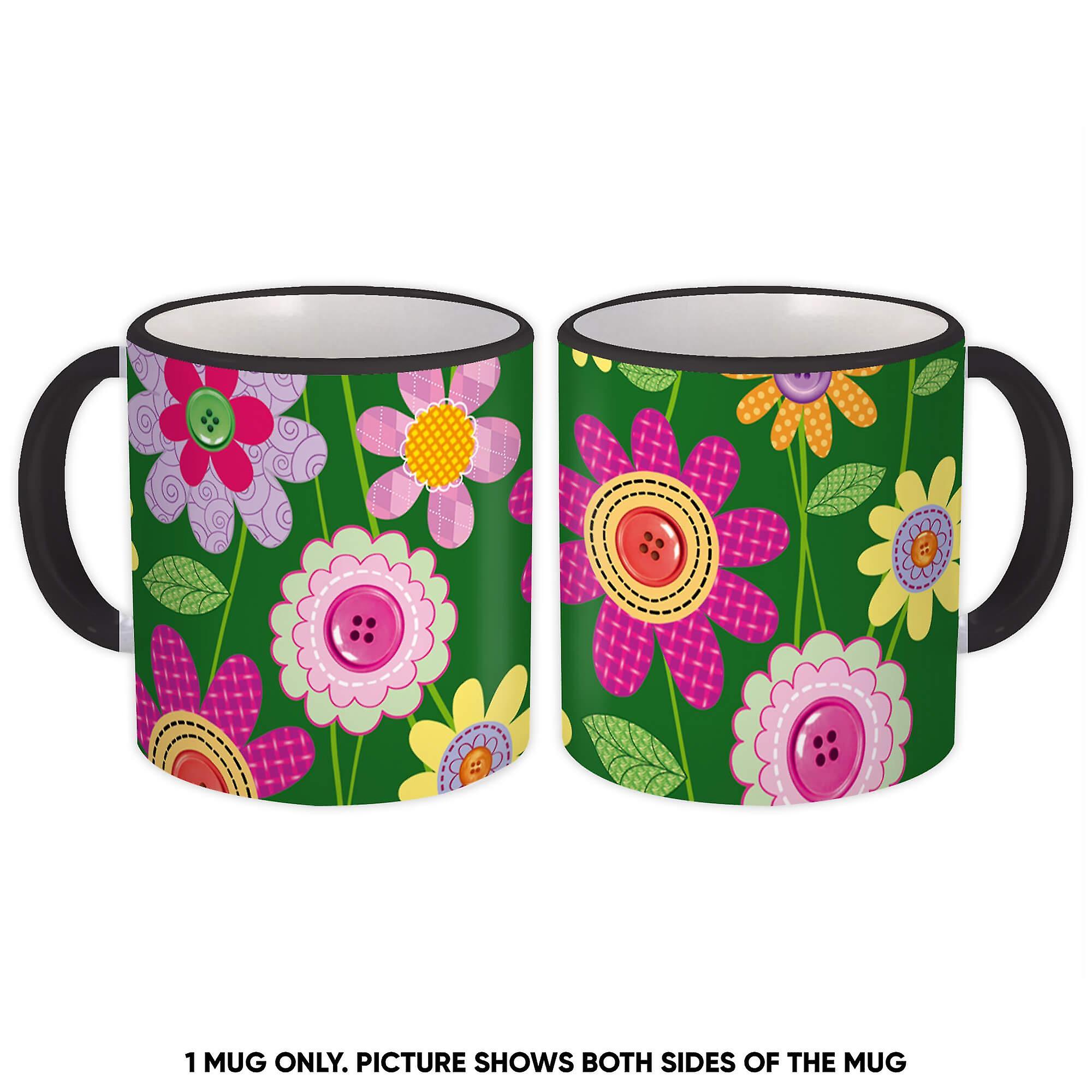 Gift Mug: Daisies Buttons Seamless