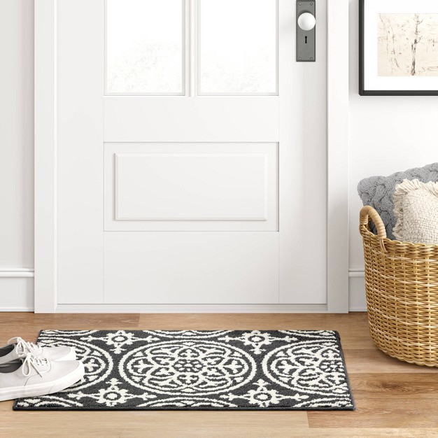 Medallion Washable Tufted And Hooked Rug