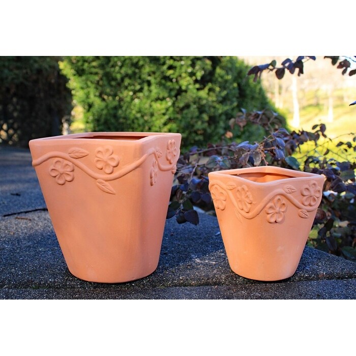 Set of 2 Different Size Terracotta Square Planter   4.25\