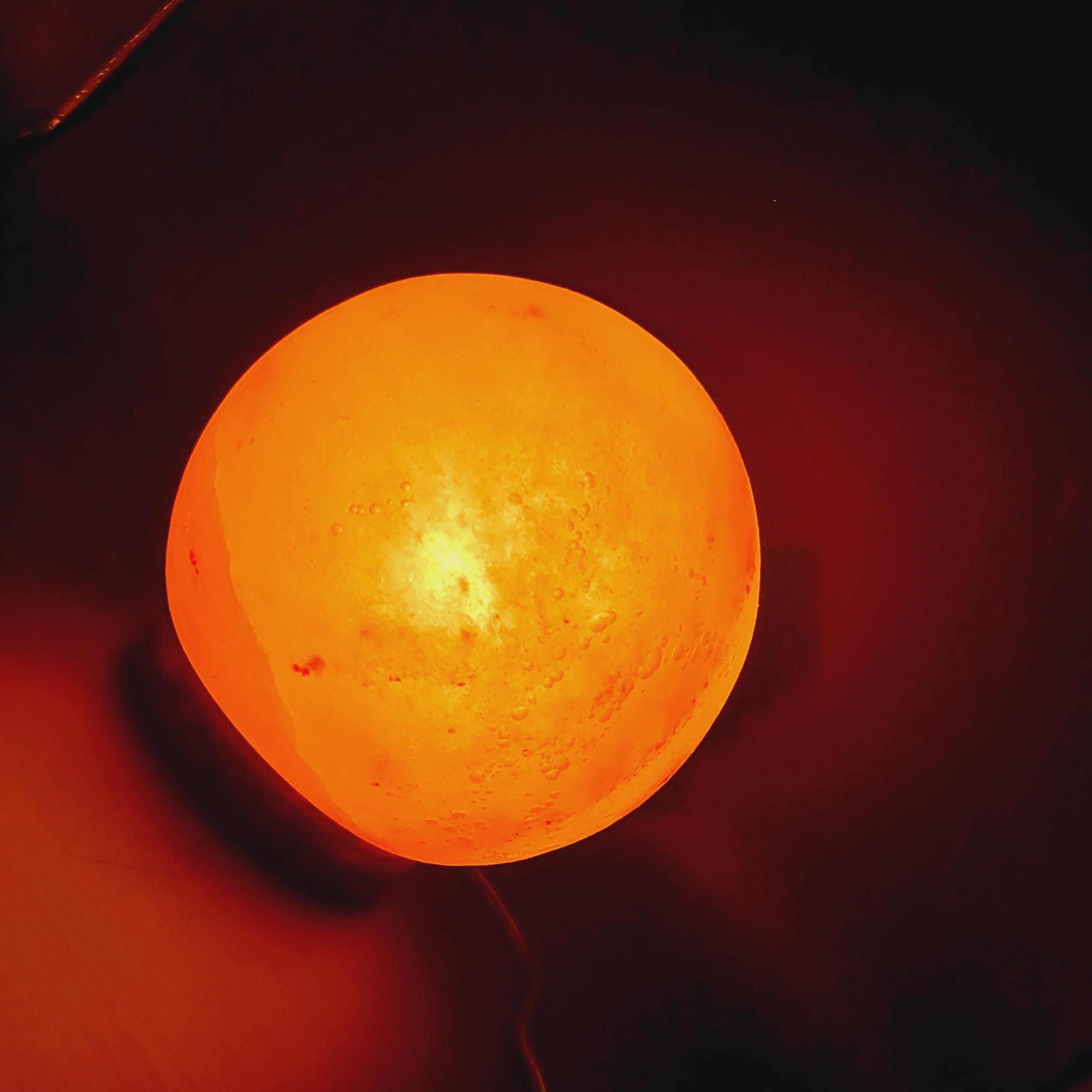 Himalayan salt crystal ball lamp (sphere lamp)