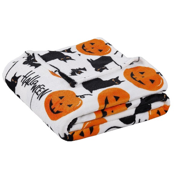 Kate Aurora Ultra Soft amp Plush Oversized Halloween Spooky Cats Bats amp Jack O x27 Lanterns Accent Throw Blanket 50 In W X 70 In L