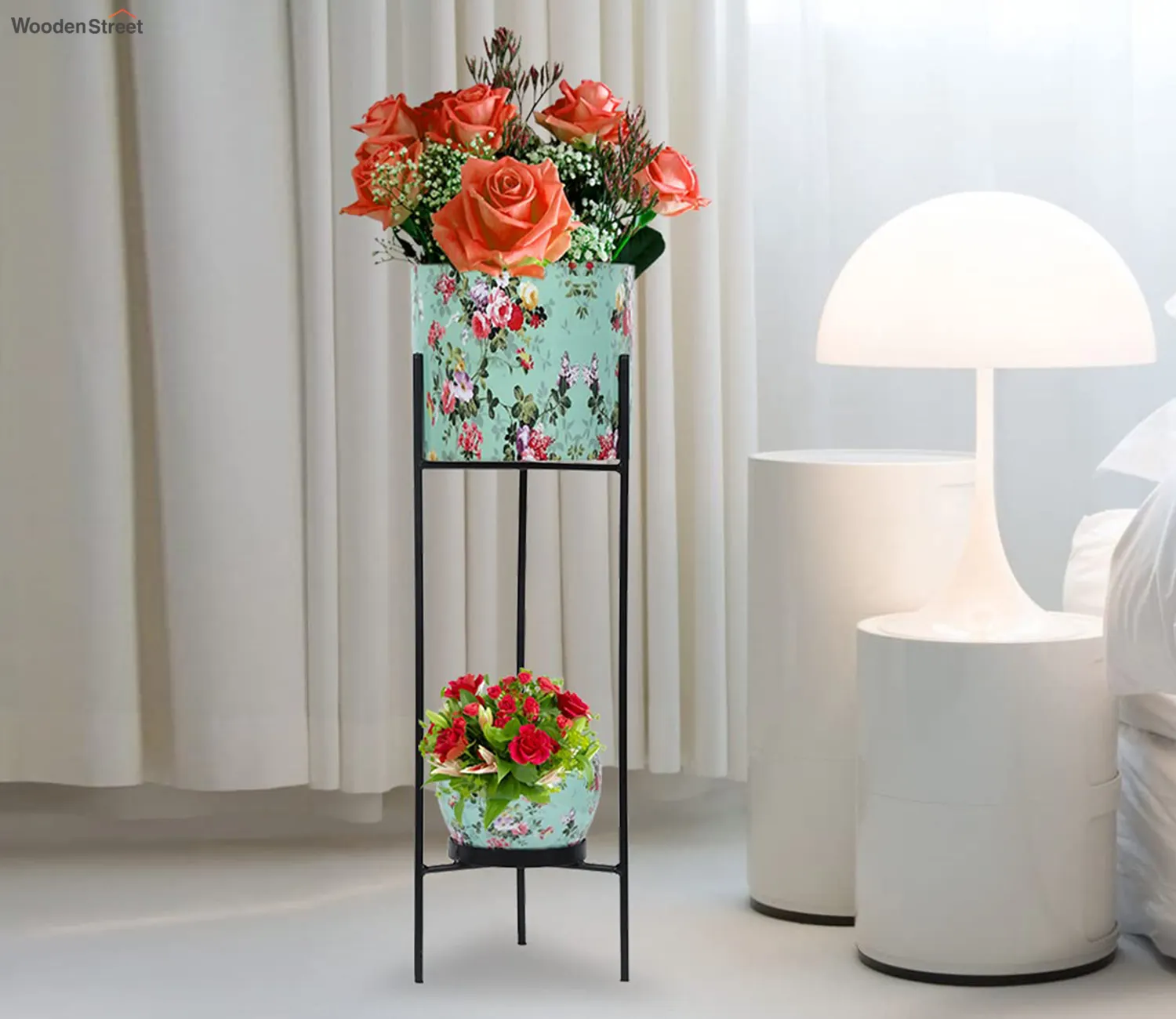 Decorative Metal Iron Metal Flower Display Rack with Galvanized Metal Buckets Round Shape Planter with Stand High Quality