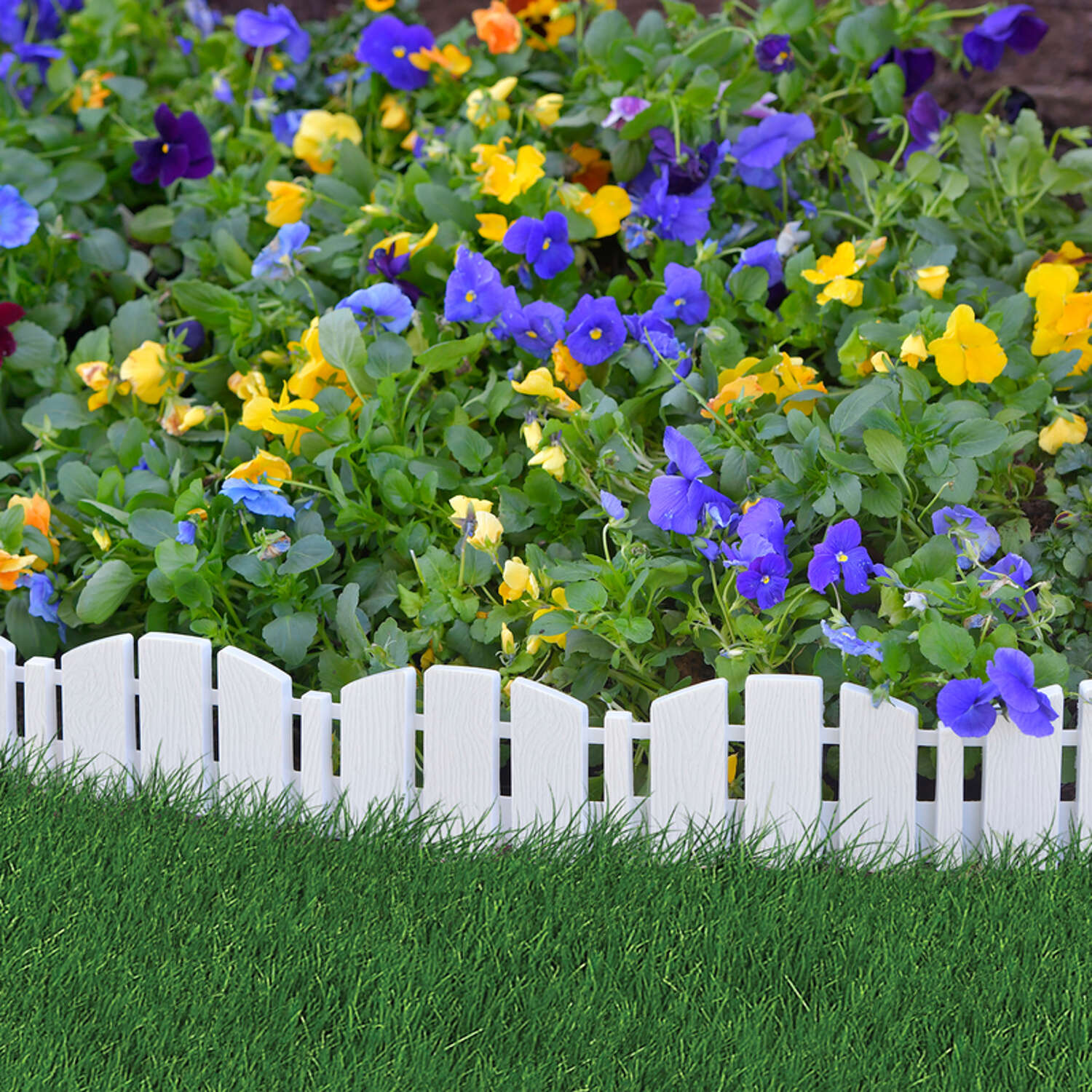 EasyFlex 10 ft. L Plastic White Landscape Edging Kit