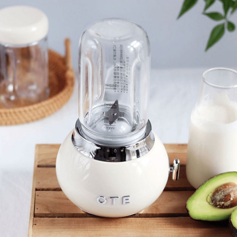 OTE Portable Compact Multifunctional Fruit Blender for Smoothies， Shakes， Juices