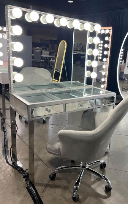 Mini SlayStation® Kylie 1.0 Vanity Table +Hollywood Glow® Plus Lux Vanity Mirror