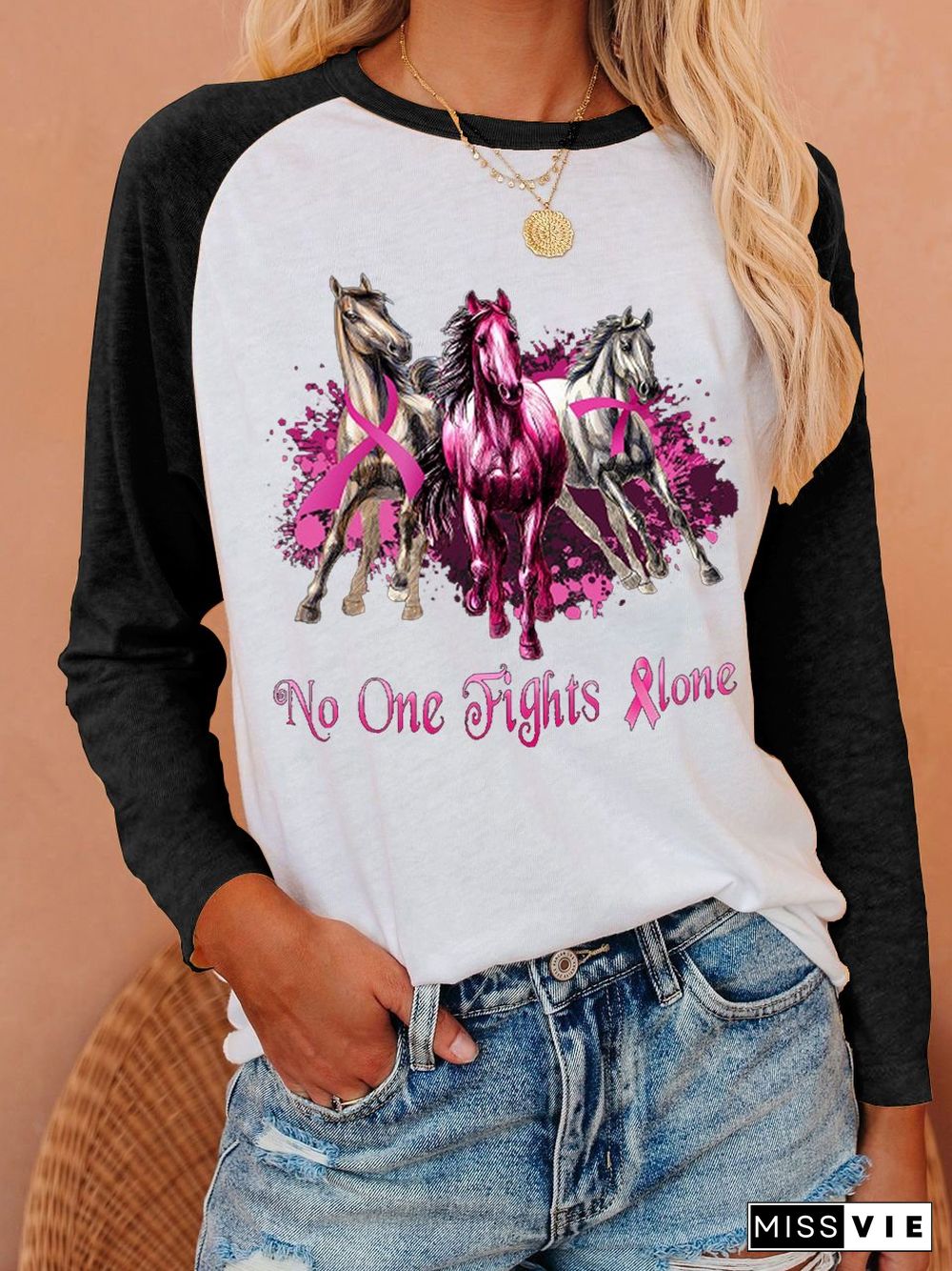 Women's Breast Cancer Horses No One Fights Alone Print T-Shirt