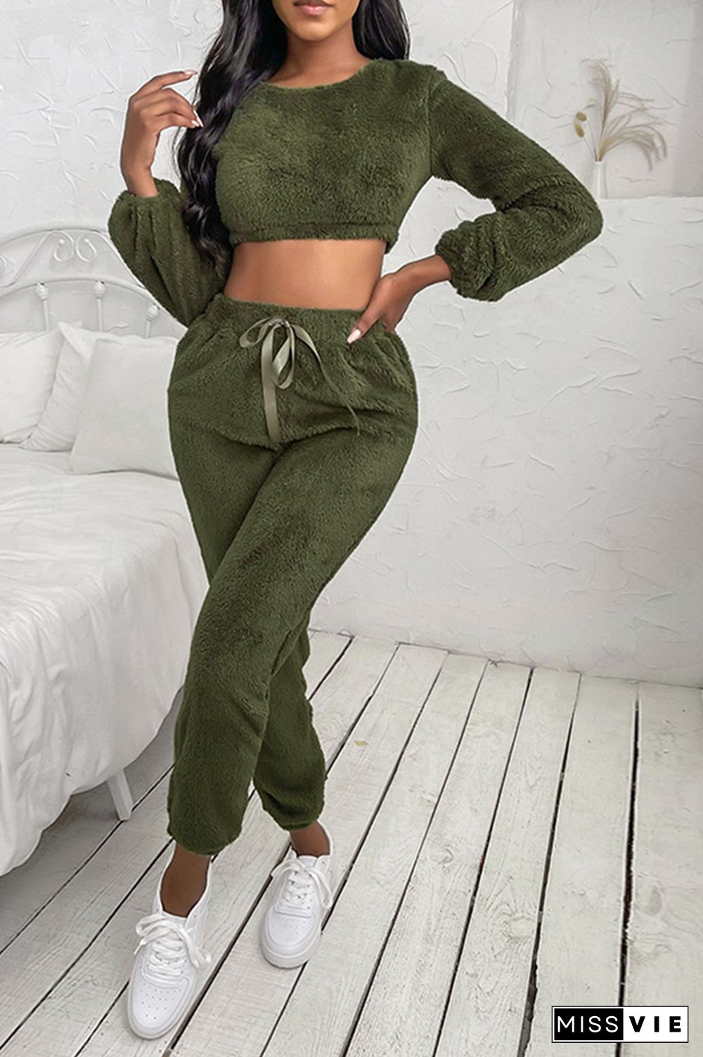 Long Sleeve Crop Tops & Pants Sports Set Wholesale