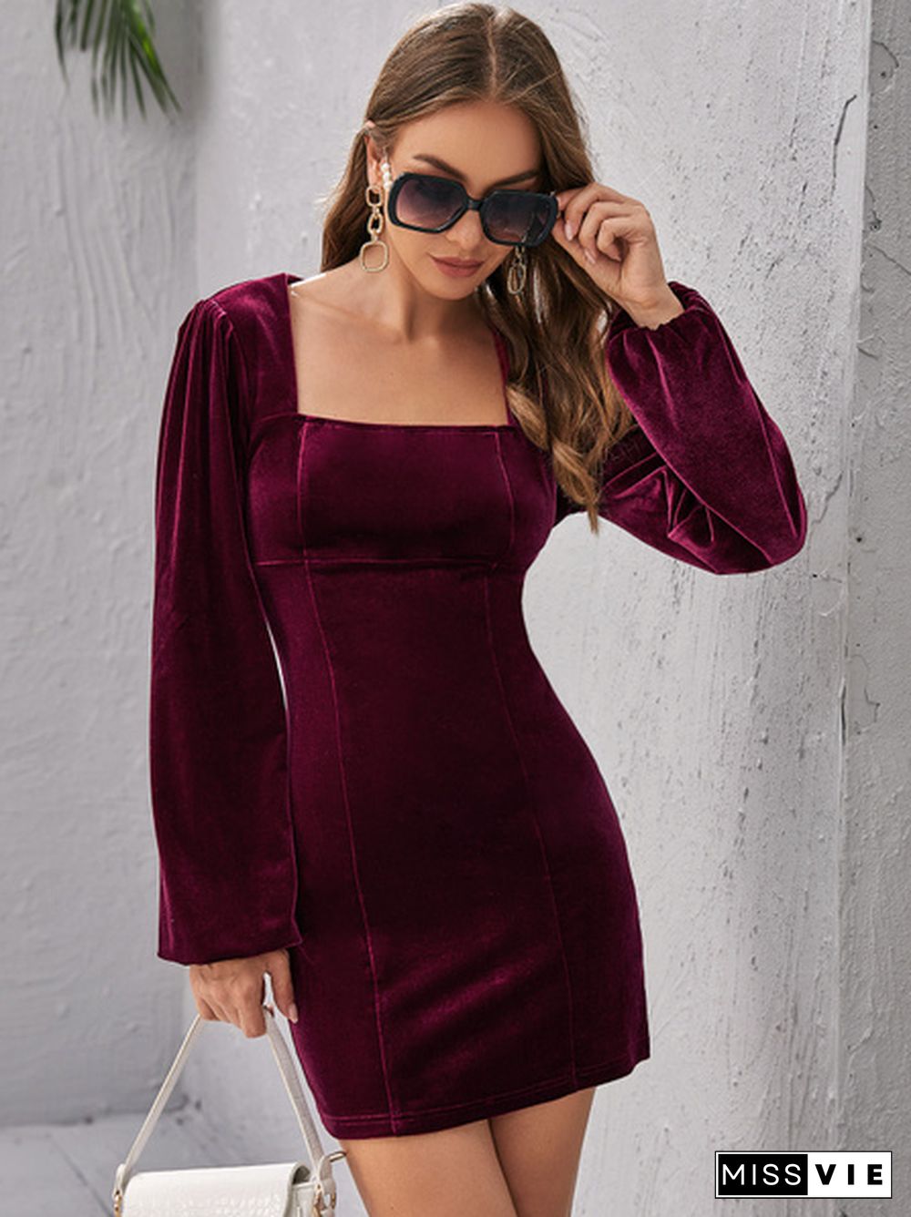 Square Neck Backless Velvet Bodycon Dress