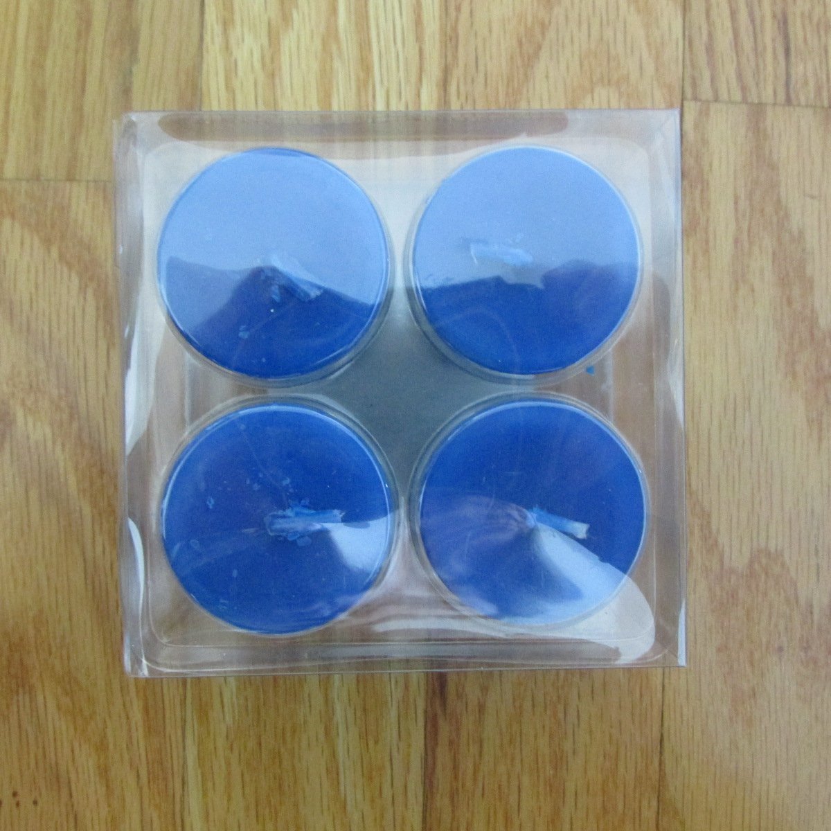 WAX AND WIX 4 PACK VOTIVE CANDLES DARK BLUE UNSCENTED NEW