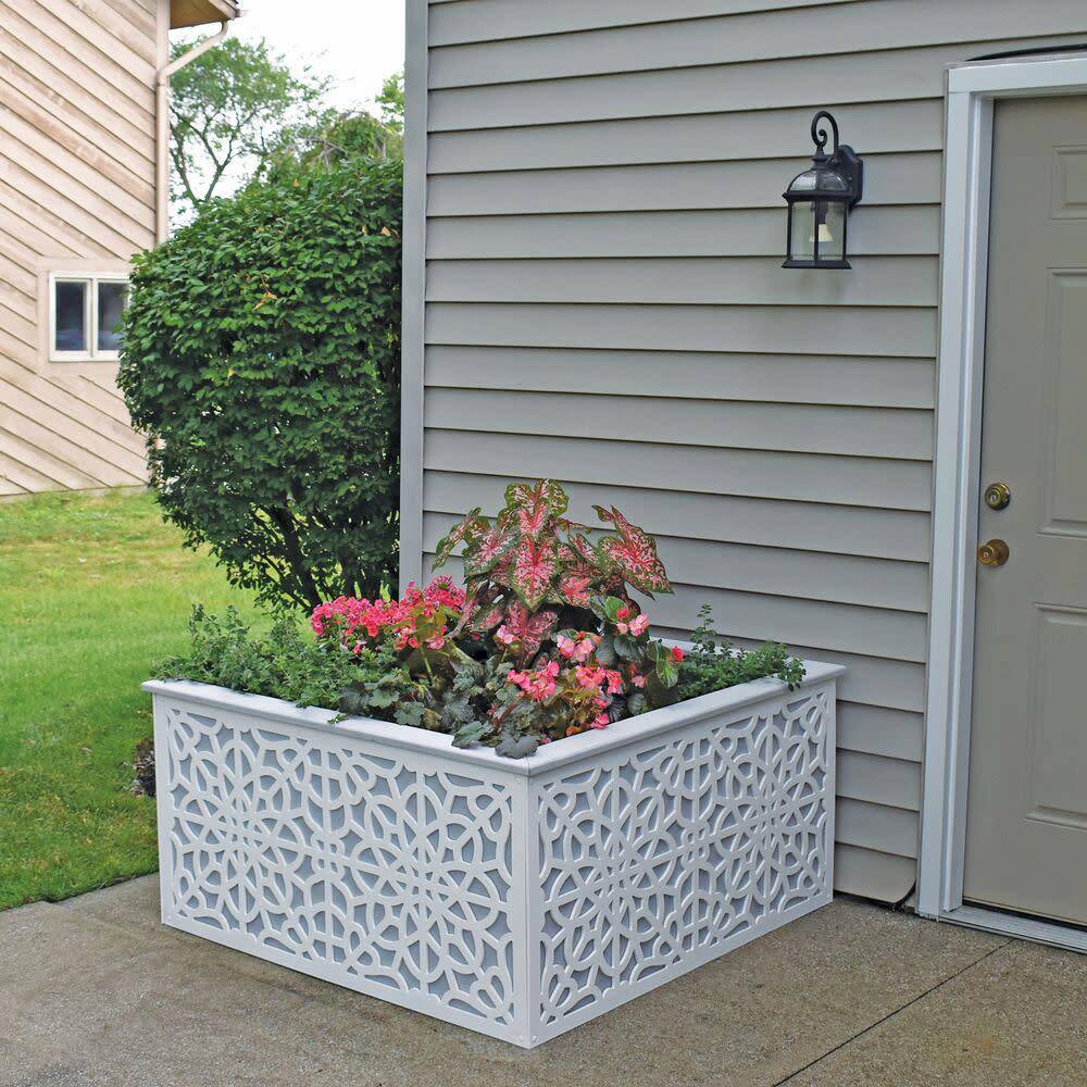 Barrette Outdoor Living 2 ft. x 4 ft. Fretwork White Polypropylene Decorative Screen Panel 73004785