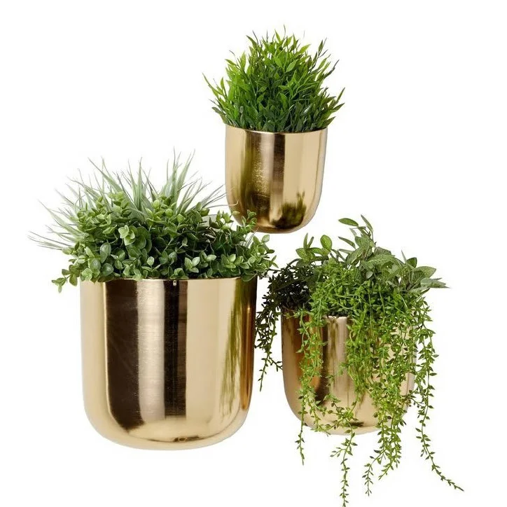 Gold Plated Antique Finishing Metal Flower Vase Planter Medium Size Floor Planter At Wholesale Price Garden and Home Use