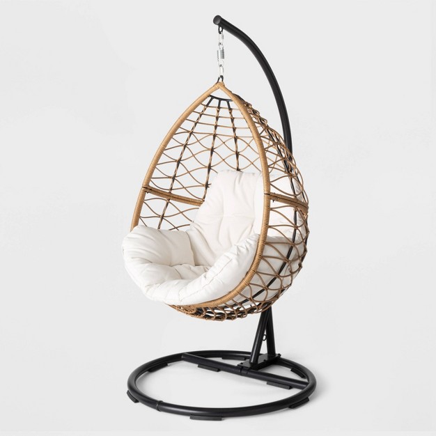 Britanna Patio Hanging Egg Chair