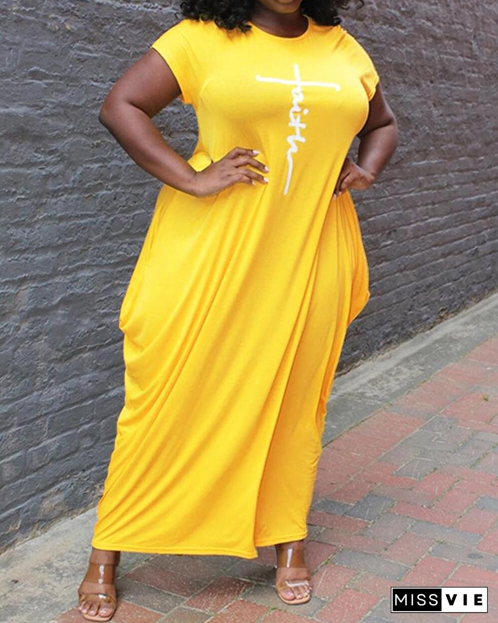 Draped Solid Color Short Sleeve Maxi Dress