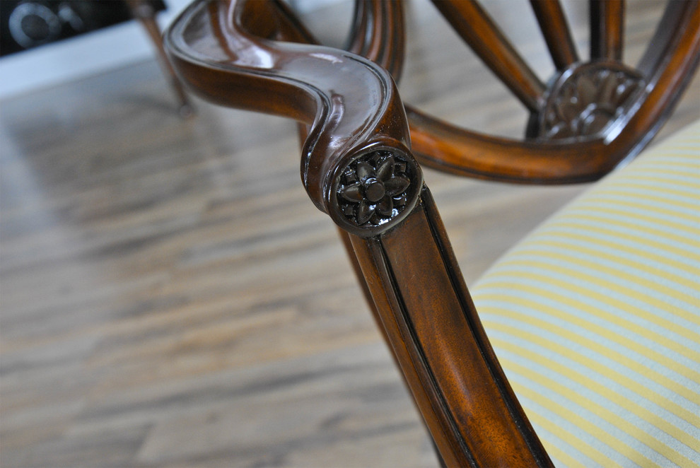 Sweet Heart Arm Chair   Victorian   Dining Chairs   by Niagara Furniture  Houzz