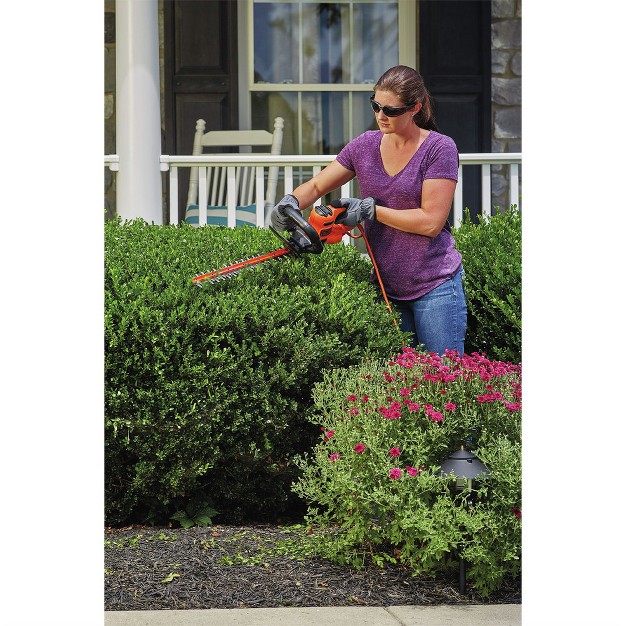 Black amp Decker Beht200 120v 3 5 Amp Brushed 18 In Corded Hedge Trimmer