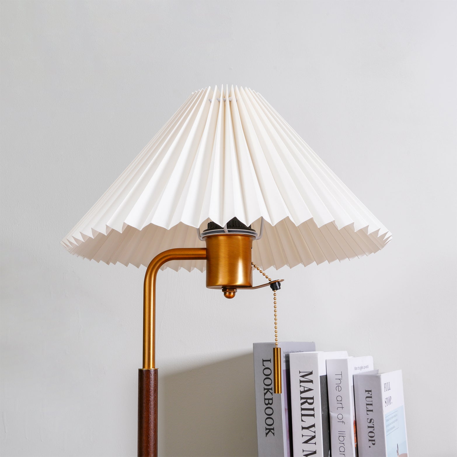 Wooden Retro Table Lamp