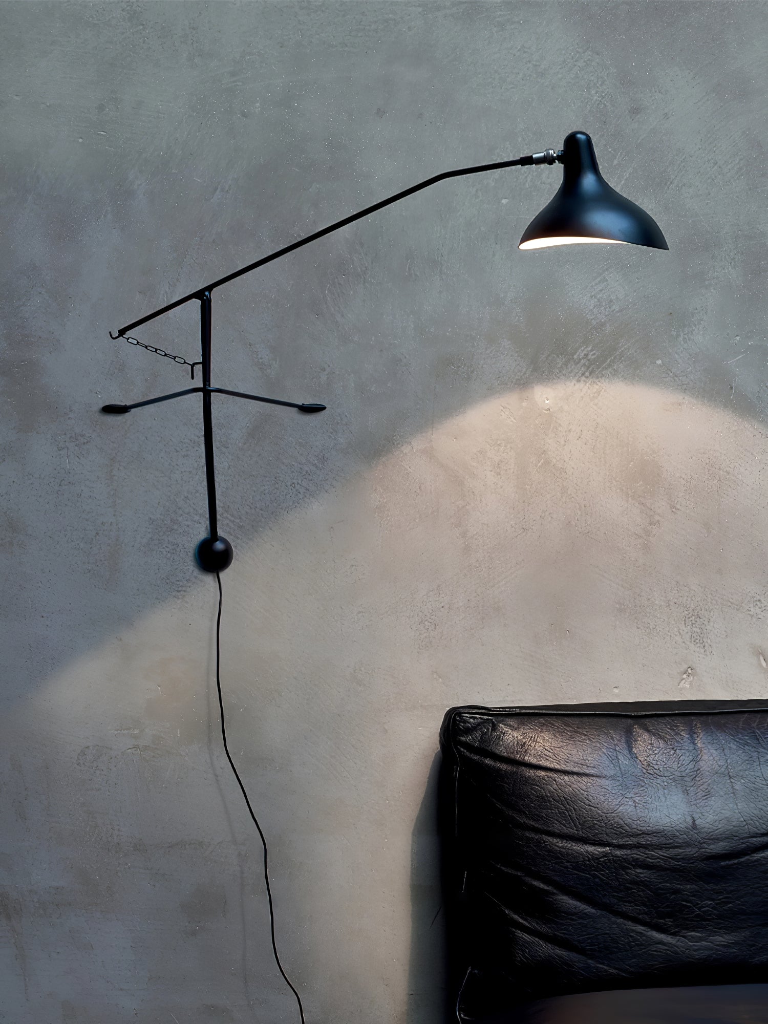 Mantis Arm Wall Lamp