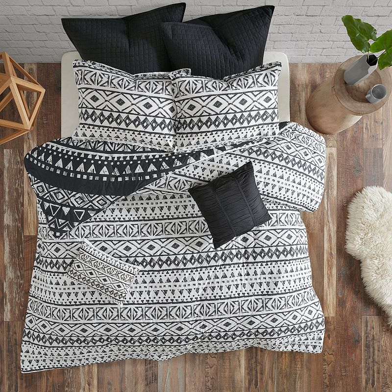 Urban Habitat Cora 7-piece Cotton Comforter Set with Throw Pillows