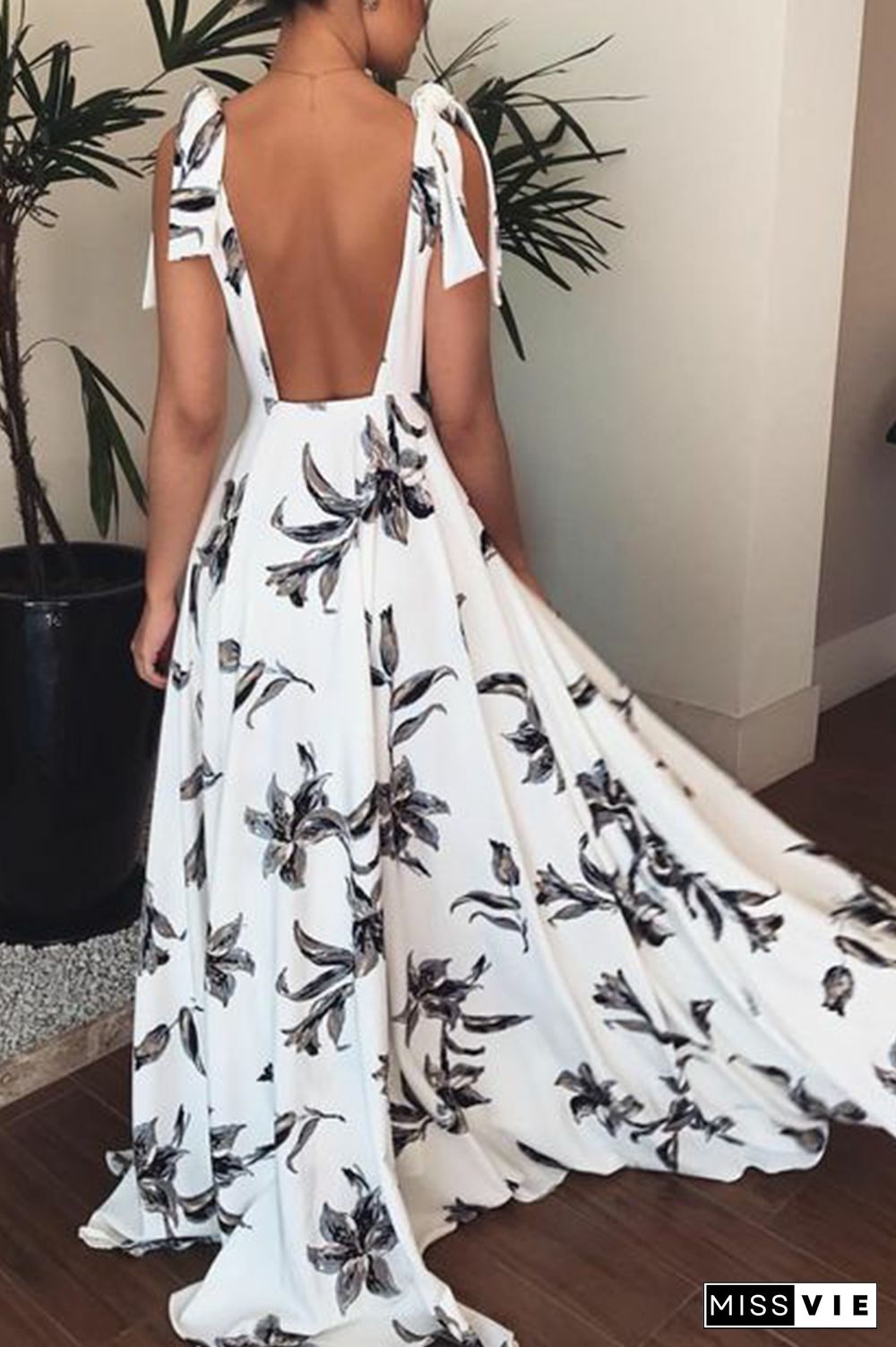 Casual Print Split Joint V Neck Cake Skirt Dresses