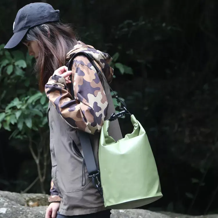 YUANFENG outdoor camping 2L 100L roll top tarpaulin pvc waterproof hiking bag dry bag backpack