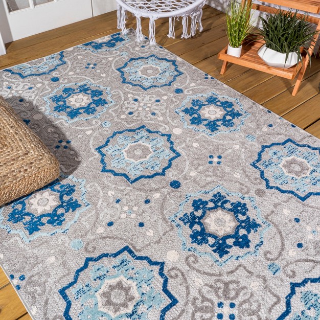 Mediterranean Medallion Indoor outdoor Area Rug Jonathan Y